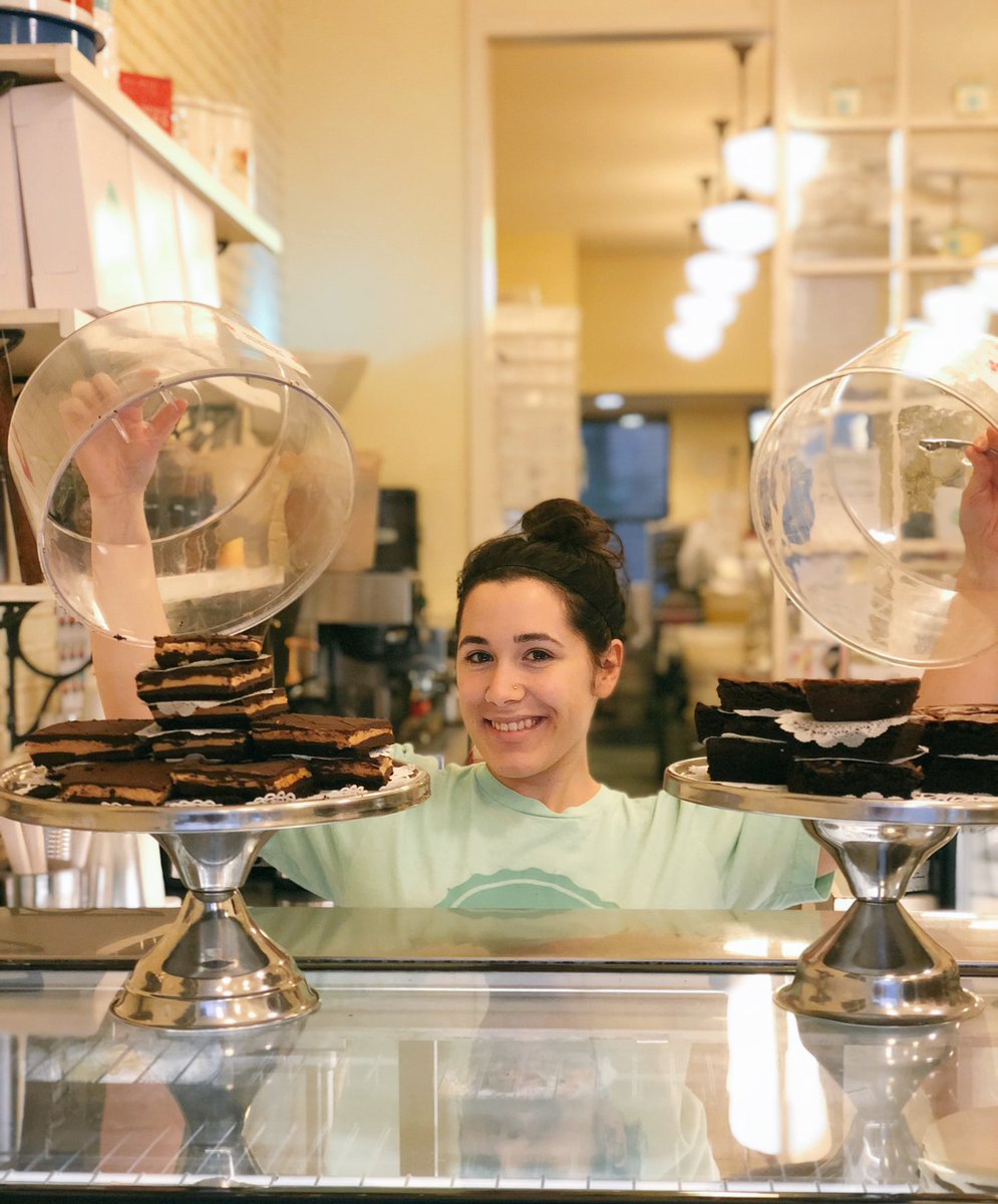 billysbakerynyc's tweet photo. We‘ve got bars, and smiles, and all we’re missing is you! https://t.co/DNwAMFGybP