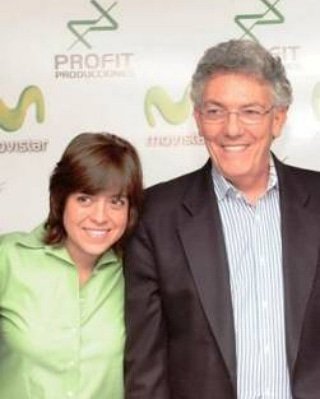 Nos unimos a este inmenso dolor por la perdida física de nuestra siempre querida y recordada Merci Mayorca. Hoy más que nunca nuestra solidaridad y apoyo a nuestro amigo @Ilan_Chester https://t.co/er4iyx57Rn
