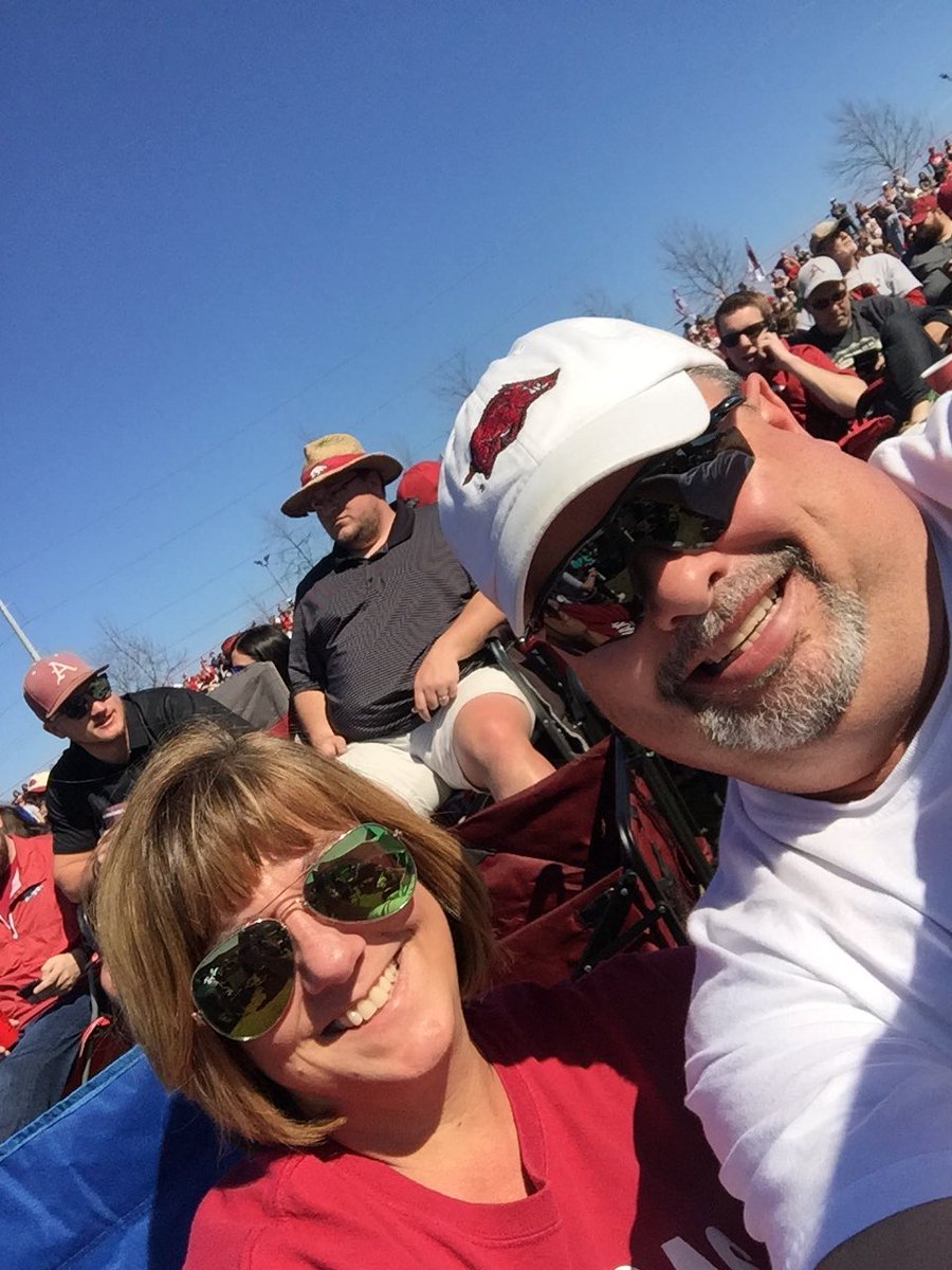 mjdodd66's tweet photo. It a great day for Razorback baseball! #ThisIsBaseball https://t.co/fpP9CmFVPR