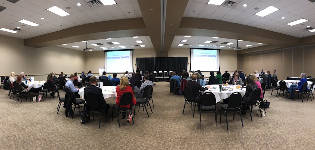 7StarService's tweet photo. Learning to be a brilliant panel moderator from @KristinJArnold #NSACO https://t.co/vfDYsHadf5
