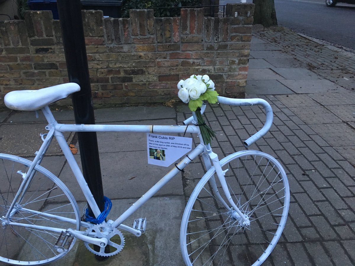 akslon's tweet photo. Touching memorial to Frank Cubis, a cyclist killed at junction with #NorthfieldsAve . Van driver charged. https://t.co/2fVkxJAfHV?amp=1
Rest in peace https://t.co/ux9yOwNvTX