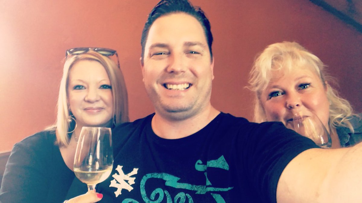 ScrupulousDuo's tweet photo. Wine...The foundation of every great friendship! 🍷🍃💕🍇

#onderkloof #onderklooffan #onderkloofwineestate #onderkloofwines #onderkloofwine #discoversawine #visithelderberg #somersetwest #wine #winetasting #winestagram #winefriends #capetownwinelands #socialmediamarketing https://t.co/n13Nb5faDs