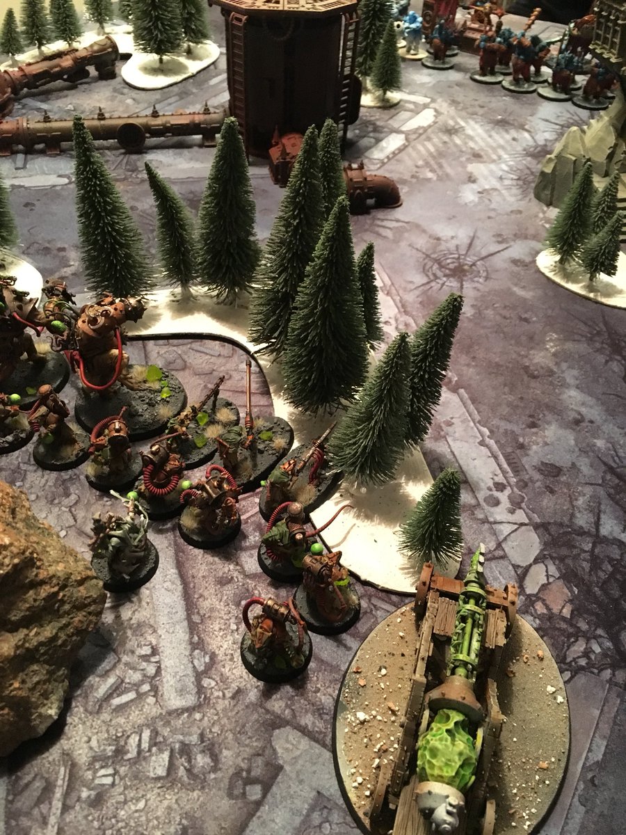 tinracersteve's tweet photo. Game 3 at #snowpenday - battling in the titanworks https://t.co/dhzRsIkI8A
