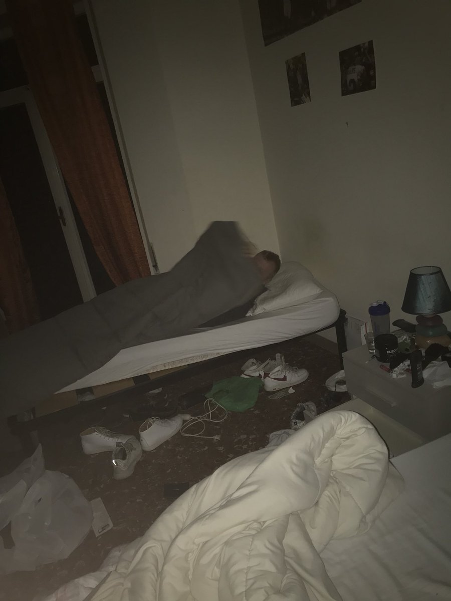 WhatsDerekDoing's tweet photo. We’re back motherfuckers https://t.co/u1Um3u5536
