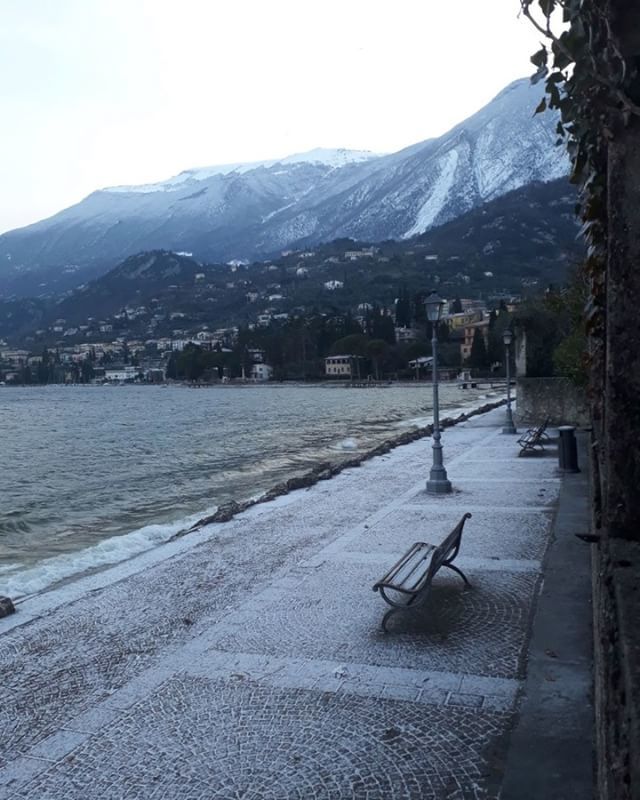 Casa Sopri Snowy Lungolago Of Malcesine Malcesine Lungolago Snow Schnee Seepromenade Gardasee Lakegarda Ferienwohnung Holidayflat Urlaub Winter Winter18 T Co Vpktbj33iv T Co Sxs7lmbufh