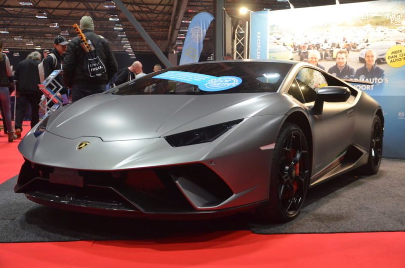 LeeuwarderNet's tweet photo. Racing Expo 2018 - LEEUWARDEN – Brullende motoren, verschroeit rubber, prachtige bolides en vele bezoekers zijn ‘ingrediënten’ van een geslaagde en succes... - https://t.co/zJzeUlW2Fr https://t.co/fpeuoUfAwq