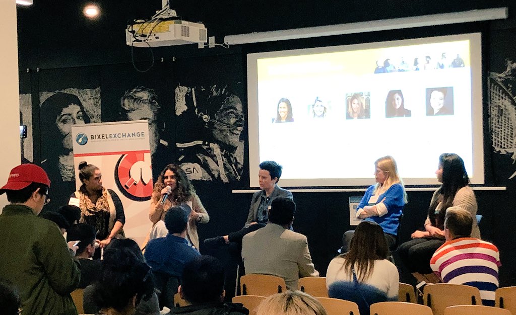 kattaque's tweet photo. Heyyyy ladies heyyy 🙌🏽 #techLA panel feat @annawbarber @techstars @grayscalable @talamobile @Honest @Lindzlou031 chatting importance of how to practically recruit & retain cognitive diversity while being mindful of culture, biases and stereotypes 🤓 @BixelExchange #TechSalonLA https://t.co/wBOuP4sDKz
