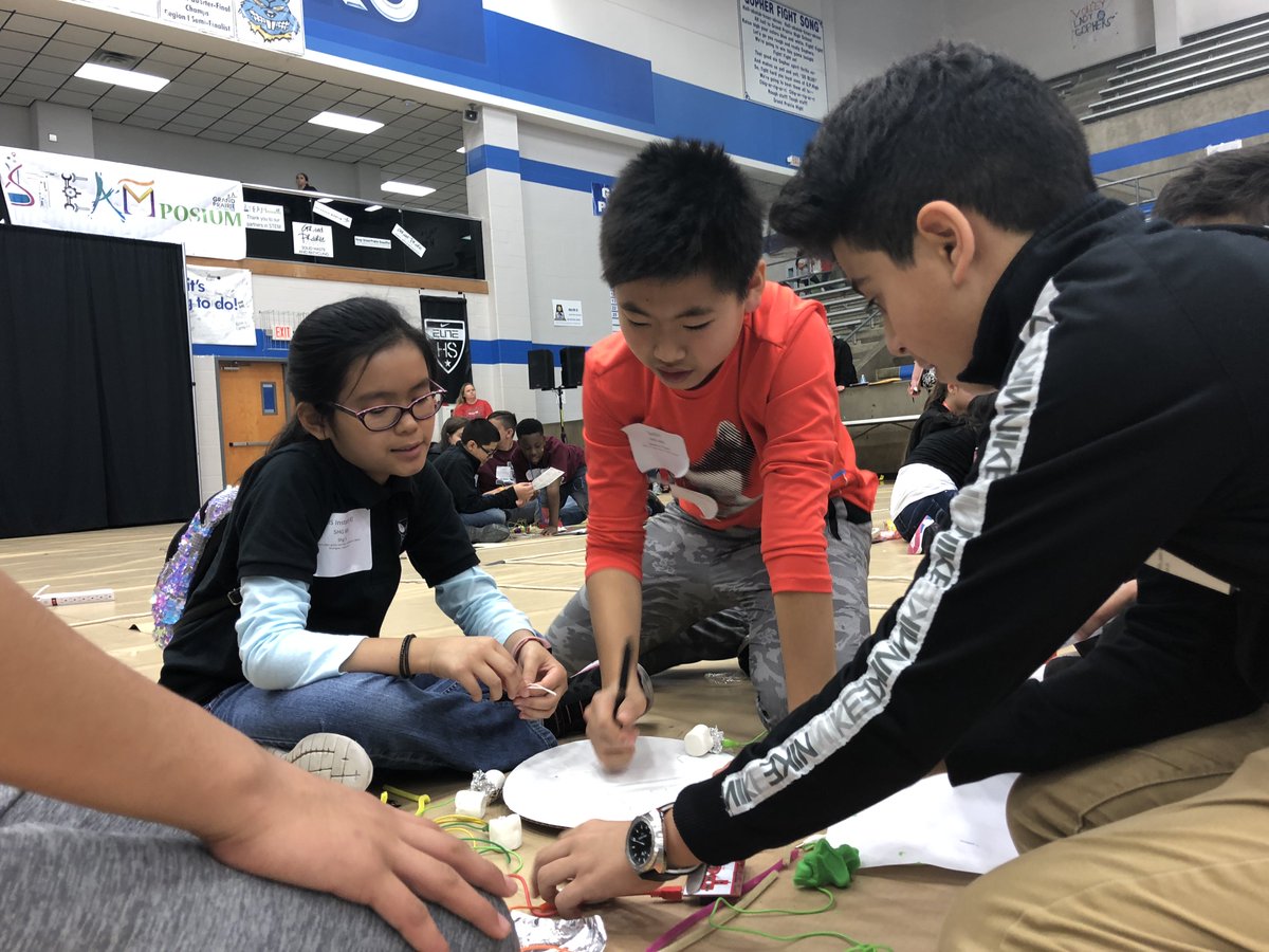 #LearningInProgress at STEaMPOSIUM 2018 in #GPISD
brought to you by #GPISDSTEM