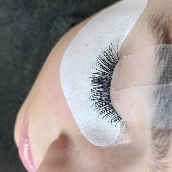 PrepVan's tweet image. ook at how full this #classicset is! 🤗🌸 Classic sets are customizable In terms of length and style, but please note that we can only go as full as your natural lashes are! 💓 |📱604 764 6452 💌 info@prepbeautyparlour.com