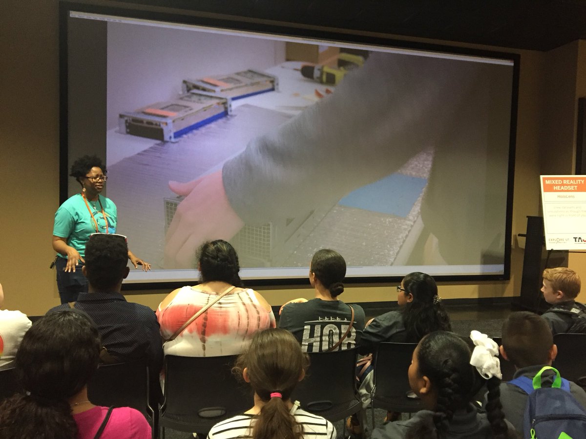 AlPape155's tweet photo. Technology Petting Zoo - supercomputers, augmented reality, and so much more! #UTExplore #sisdlearners https://t.co/Gt5H3q3UPx