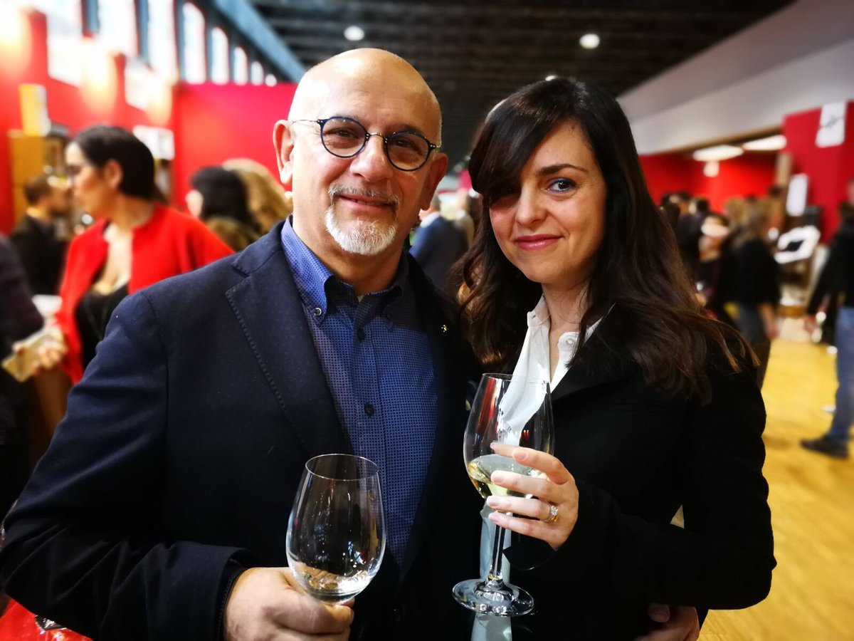 ElisaNata2's tweet photo. #IGmi18 @identitagolose con @chefsadler alla presentazione del suo nuovo libro! https://t.co/FZ4B3J5y20