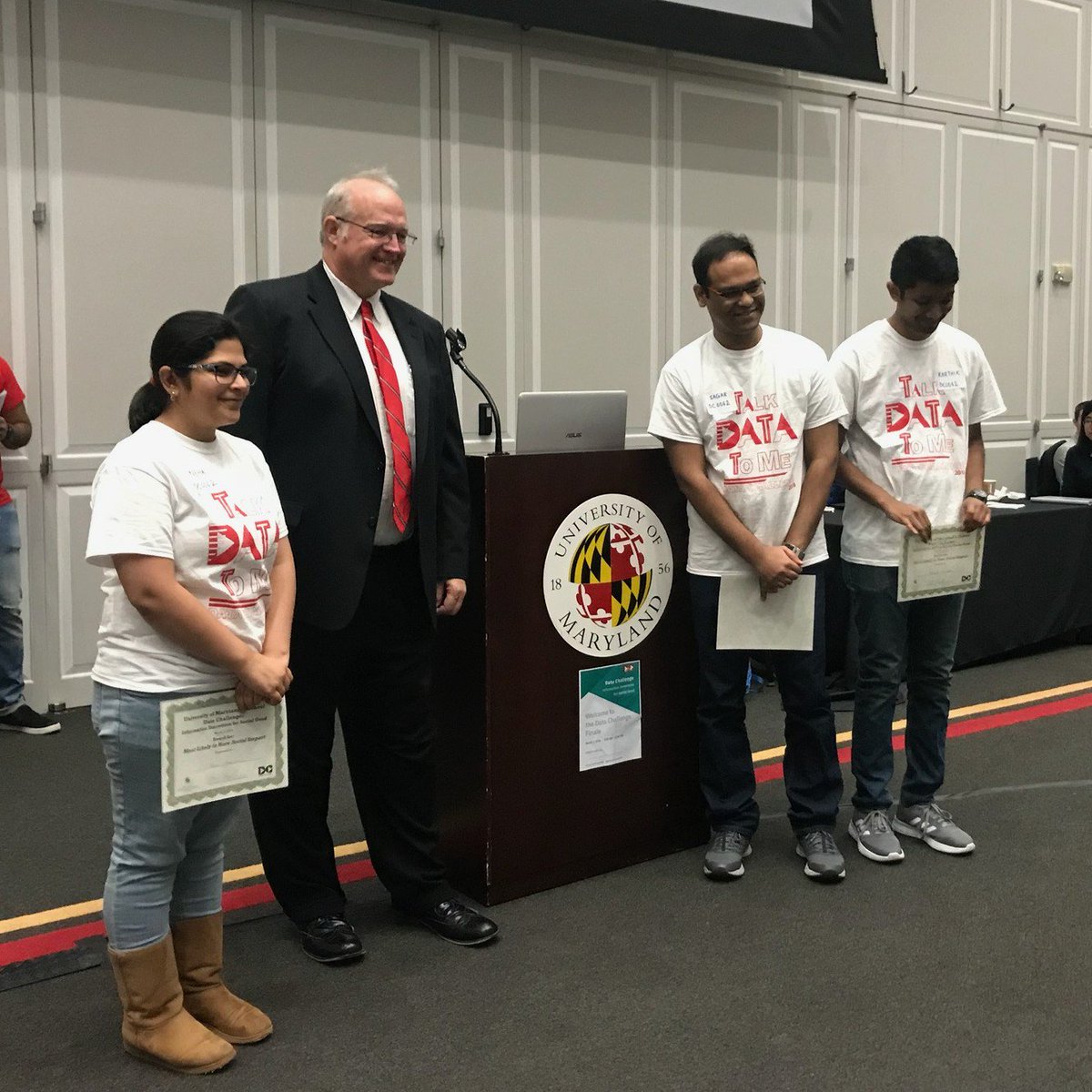 INFOCollegeUMD's tweet image. Congrats to all of the winners  @DataChallengeUM and to the hundreds of #UMD students who participated! #UMDinspires #data #DataChallengeUM #DreamBig #fearlessideas