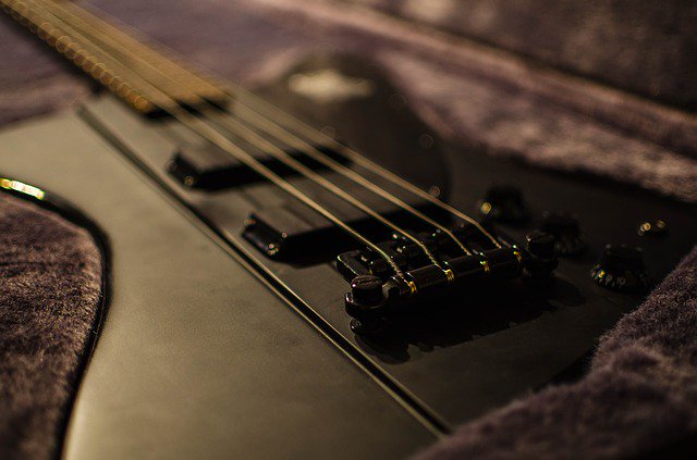 Photo By egonkling | Pixabay 
 #bass #guitar #instrument #rockmusic #bassguitar #bass #bassmusic #bajoelectrico #electricguitar