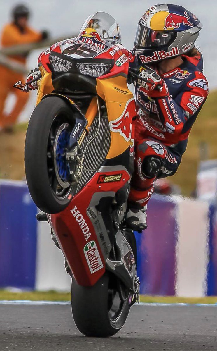 <a href="/HondaWSBK/">Honda WorldSBK</a> <a href="/jakegagne/">jake gagne</a> What an awsome photo of you Jake. Beautiful