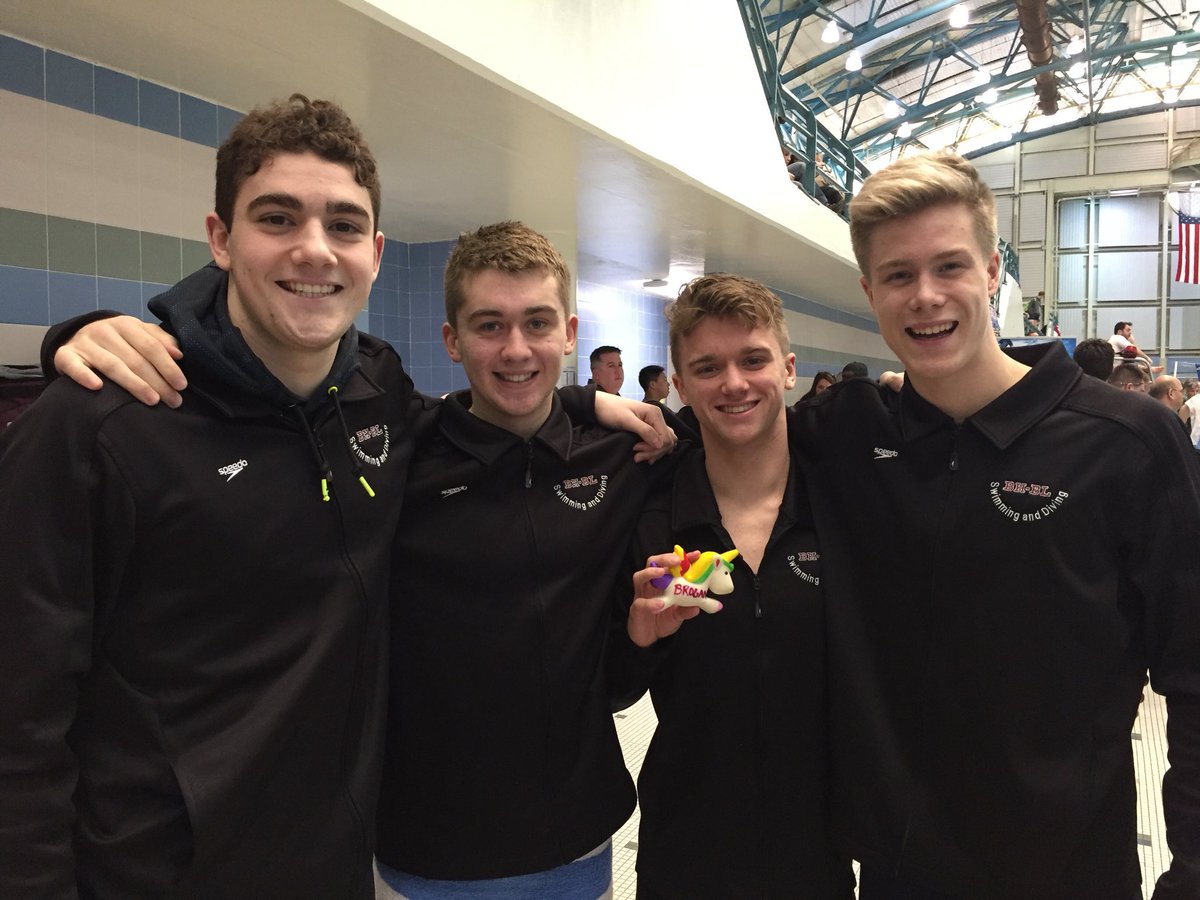 200 Medley time was 1:35.9 in prelims and  1:34.03 in finals. Great finish boys!!