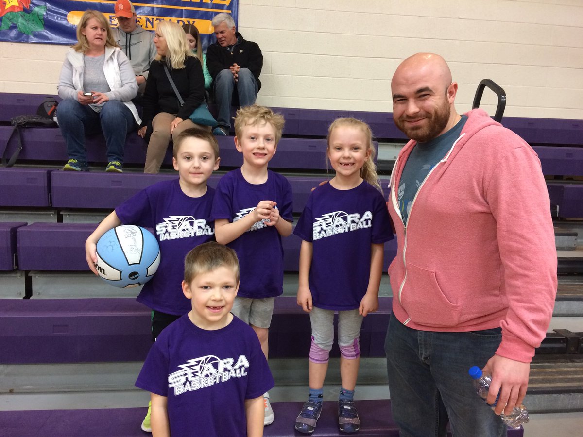 Emily Riess (@RiessEmily) | Twitter