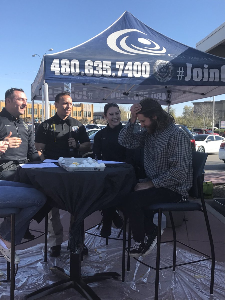 GilbertPDChief's tweet image. Thanks to everyone who stopped by our recruiting booth at the Gilbert Farmers Market this morning. Check out what you missed at facebook.com/GilbertPolice/…   #LifeInGilbert #GilbertAZ