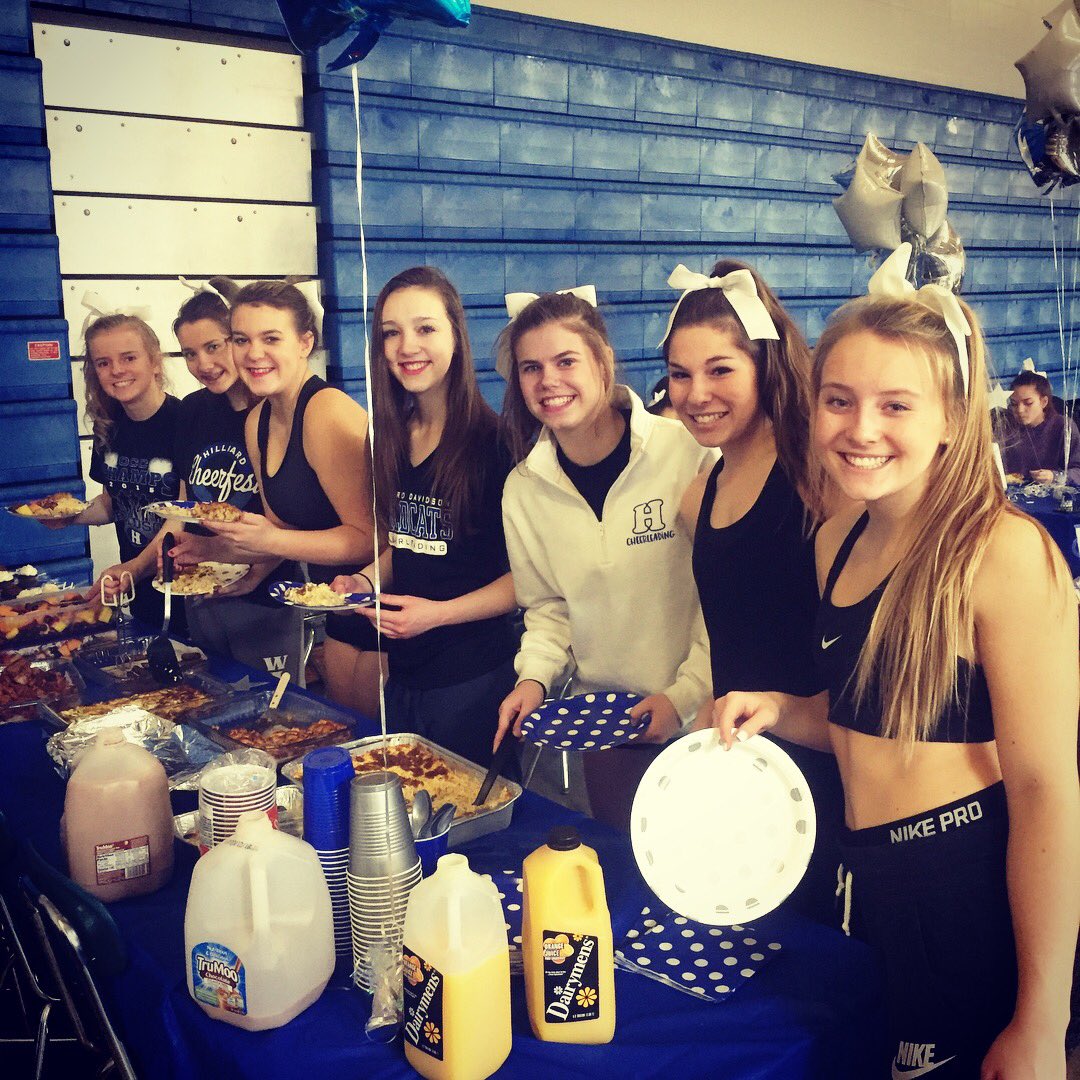 Davidson Cheer tweet media