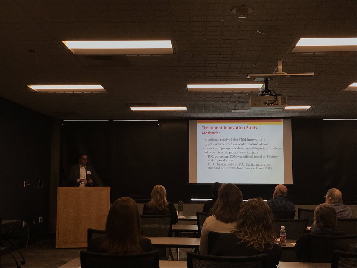 DrErinWestfall's tweet image. Great work @ZacMaass presenting on #FDM at the #mafp research and innovation forum! #DO #OMT