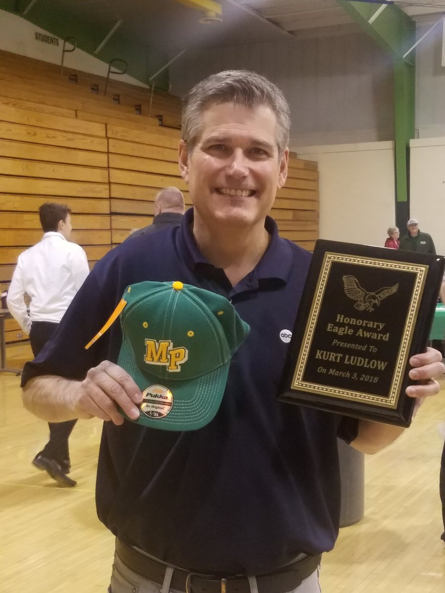 rosebud919's tweet photo. Many thanks to @KurtWSYX6 for taking time of his day to MC the first party of the 71st Annual Madison Plains Scholastic Boosters Auction. Who knew he was an auctioneer! #swellguy https://t.co/kmgK9d6cjC