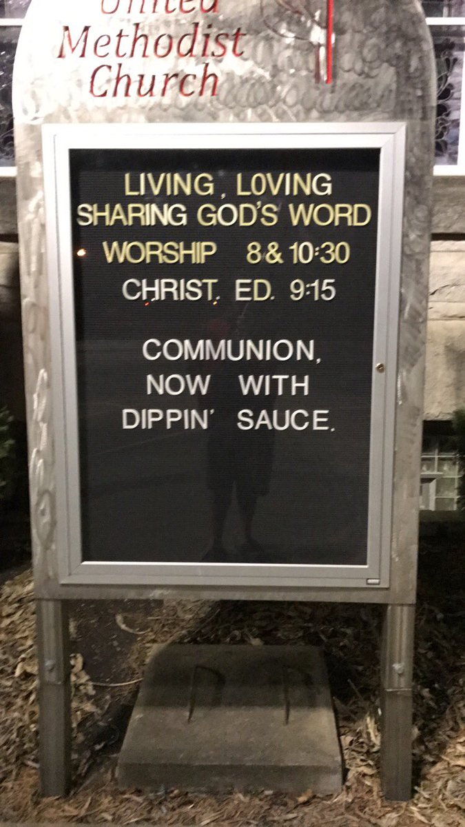 ZisimosD's tweet photo. Priest: "The body of Christ"
Iowans: "Can I get a side of ranch" https://t.co/EMvPmnXRpE