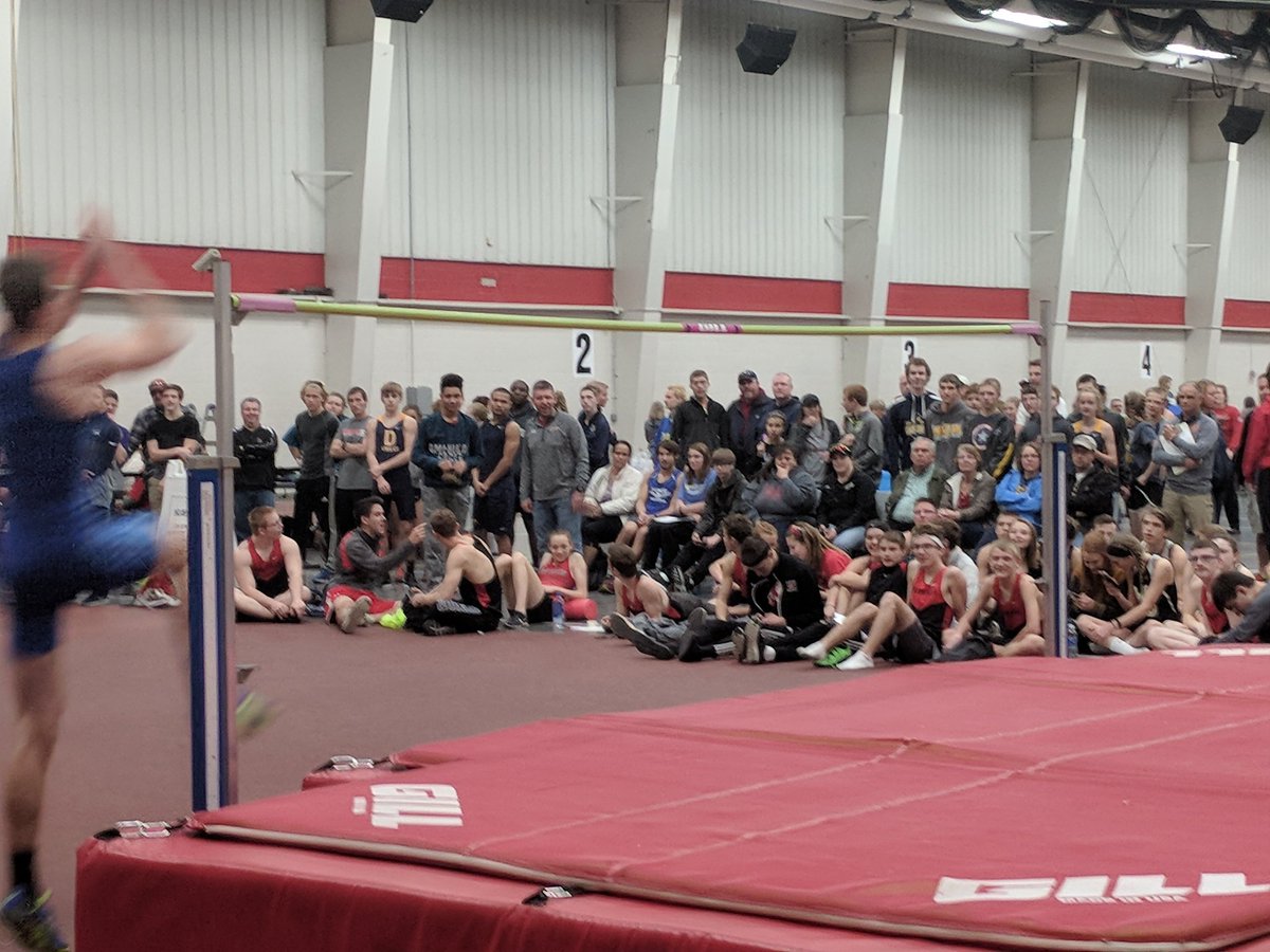 UC_Athletics's tweet photo. Trevor Thompson clears 6' on High Jump at the Ball State Indoor track meet. #Firstoneover @RandolphEastern @UC_Principal @UCIndianFootbal https://t.co/dH5S3Qei6E