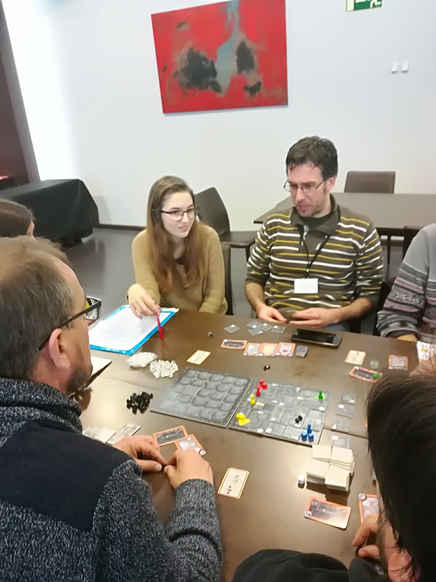 asociacionludo's tweet photo. #prototipo #PyT2018 #ProtoPyT2018 https://t.co/sSJka7fDgi