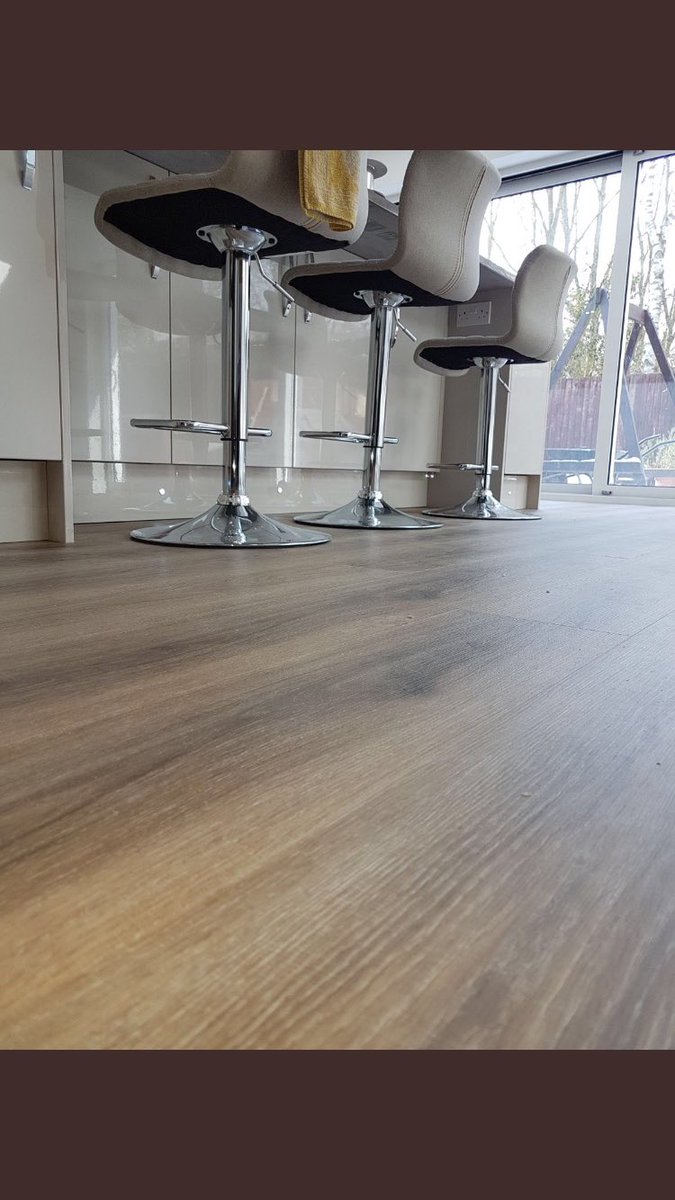 designfloorsuk's tweet photo. Nothing better than when a customer sends us photos and tells us how nice the product is! Thanks @381theheight great work! #teamdistinctive #LVT #distinctiveflooring #cantbeliveitsnotwood https://t.co/IKXBwODsJz
