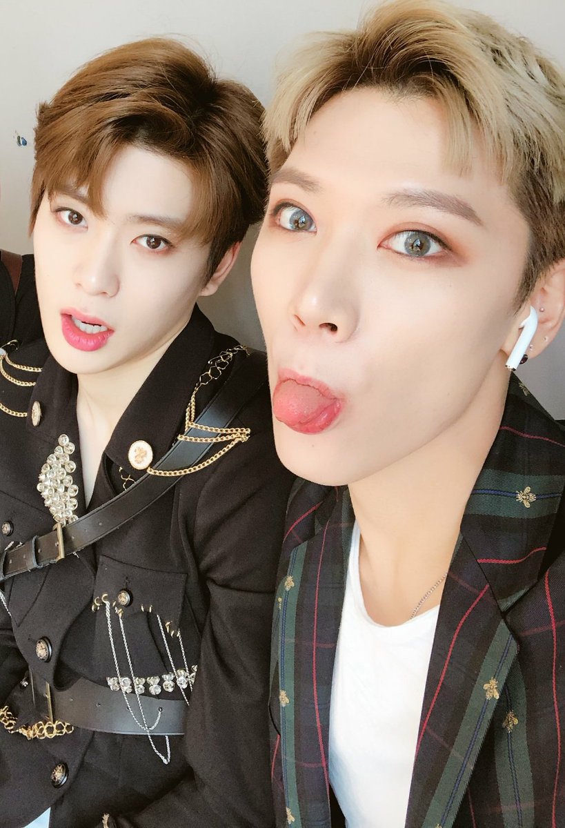 menghotboy's tweet photo. เห็นโดยองก็นึกถึงลิลเห็นเตนล์ก็นึกถึงลิลจะแท็กรูปเตนล์กับแจฮยอนไปหาก็ไม่รู้จะแท็กแอคไหนอิเวง @lilyounggod https://t.co/N11PDq1WiC