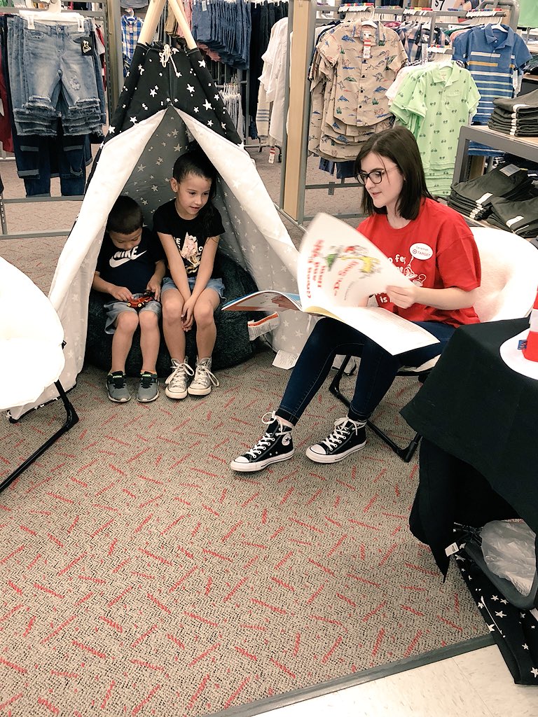 SavannahTGT0854's tweet photo. Happy Birthday Dr. Seuss!! Another fun day at T0854! Stop by and check it out!! @garymccormick23 @MelodyWang8 @Target https://t.co/0qdWR6Ch7R