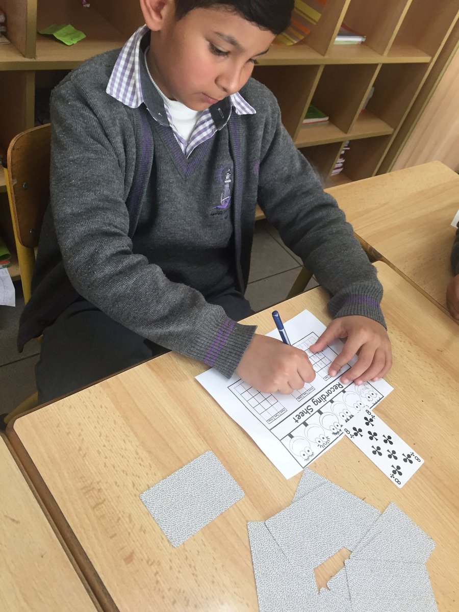 RimaSaad96's tweet photo. Differentiated activity on addition #grade2C @DawhaHighSchool https://t.co/kXeueQZLGi