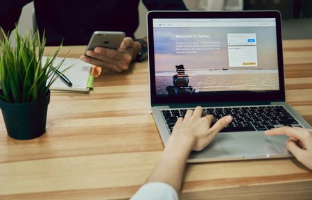 devonabrown_94's tweet image. #InternetMarketingStrategist, #AppMarketingBlog Small and Medium Business Email Marketing Crash Course bit.ly/2thV5CG