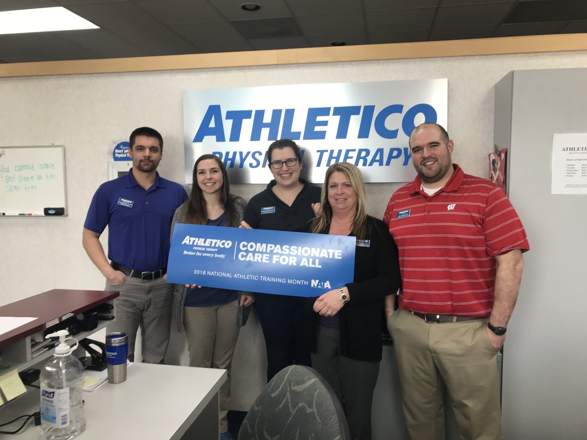 Athletico's tweet photo. Thanks to our team at #PaddockLake, Wisconsin for supporting Athletic Trainer Eliza. #NATM2018 https://t.co/gjuP5hGoTV
