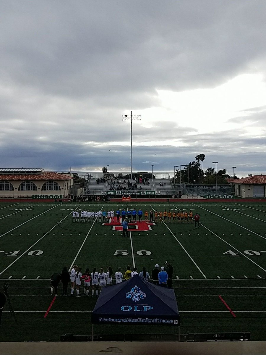 CVSoccerReferee's tweet photo. Referee duties at La Jolla HS. Ela Camino vs Our Lady of Peace #Reftime #CIF #CIFFinals https://t.co/Lqlg6s5I3e