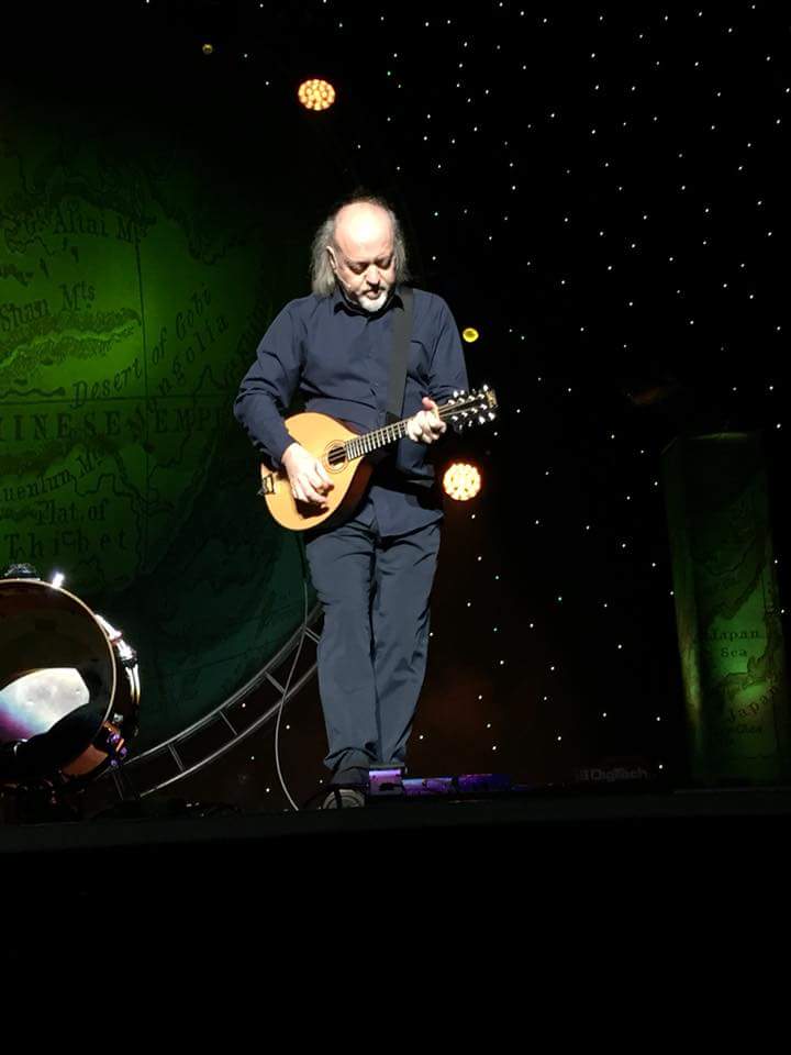 JeremyElton's tweet photo. Thanks @BillBailey  for a brilliant night in Manchester https://t.co/FLRl1iauD3