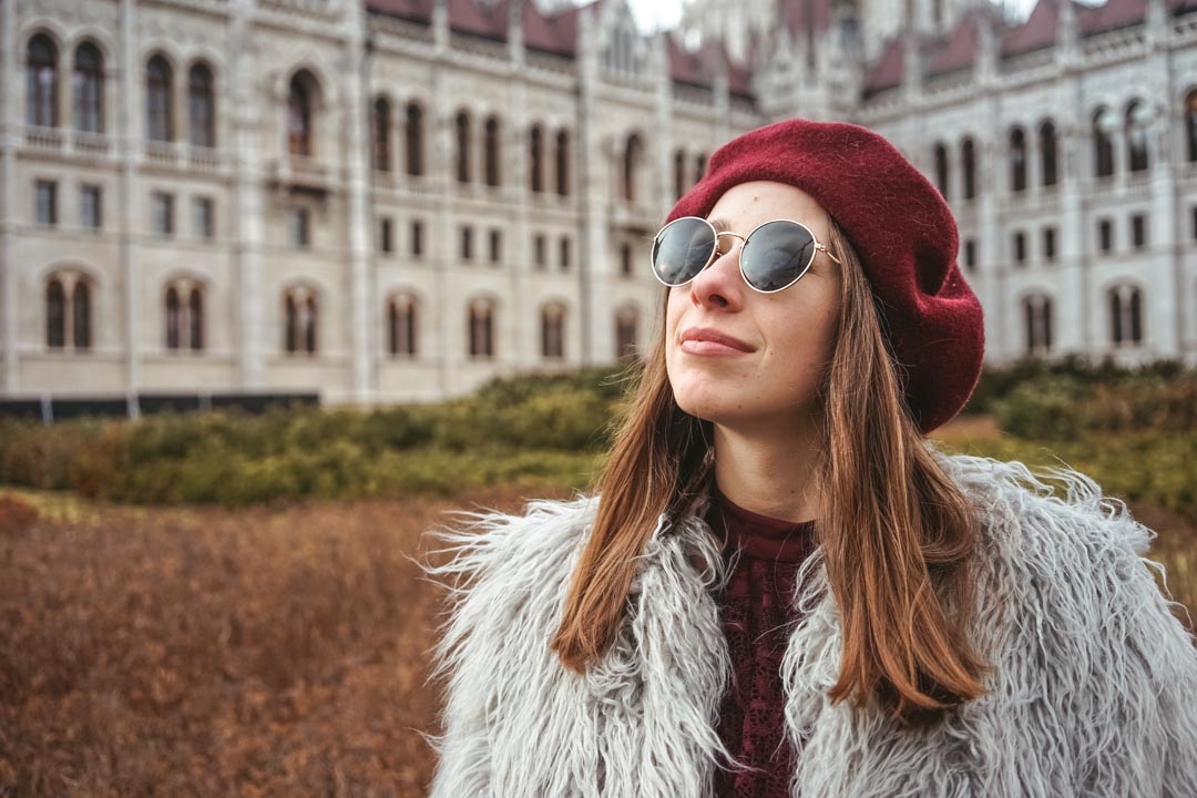 nicespotcollect's tweet photo. Alex's new post from Budapest is now live!! Go check it out 💛
https://t.co/veyucgF7PC

#Budapest #TravelBlog #travelblogger #fashionblogger @FemaleBloggerRT #BloggingGals https://t.co/7wgOodOzqQ