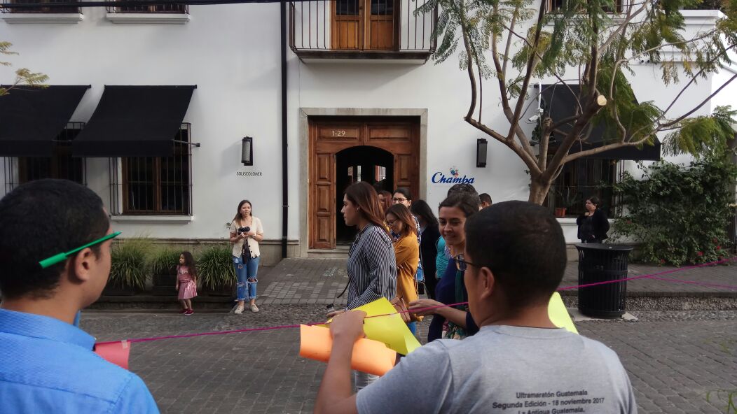 ColoxaAmezquita's tweet photo. Participaron 24 personas, 70% eran mujeres y 30% hombres. Las mujeres se concentraron en niveles severos de acoso (nivel bajo 11%, nivel medio 35%, nivel alto 54%).
#opendatadaygt
#VisualizacionDeAcosoCallejero https://t.co/mhtE2XXoJe