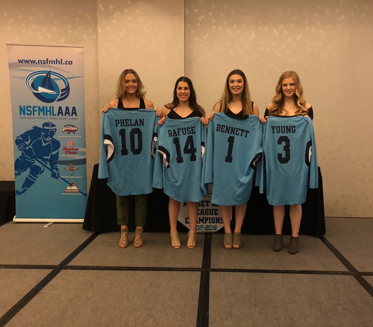 @TheNSFMHL congratulations to  <a href="/MBPaaa/">Metro Boston Pizza</a> graduating players <a href="/brookeebennet/">Brooke Bennett</a> <a href="/robyny13/">Robyn Young</a> <a href="/sydney10__/">Sydney Phelan</a> <a href="/emma_rafuse12/">Emma Rafuse</a> 💙BPfamily