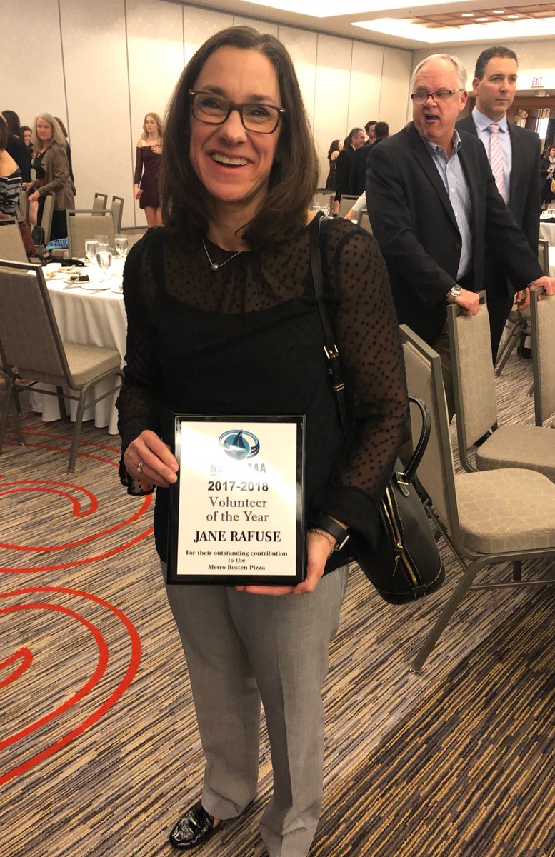 @TheNSFMHL we appreciate all you do <a href="/MBPaaa/">Metro Boston Pizza</a> manager Jane Rafus for her outstanding contribution 💙🍕💃🏻 you are the best