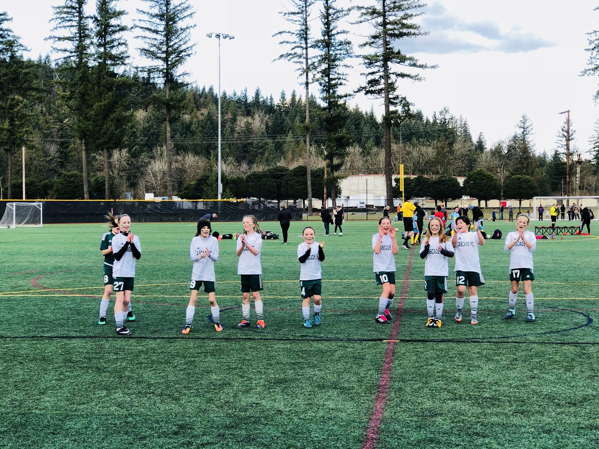 cfc_G08Green's tweet image. warrior paint for these warrior girls! 💪🏻⚽️ &amp;amp; a huge 8-2 win today too! 
#WeAreCascade