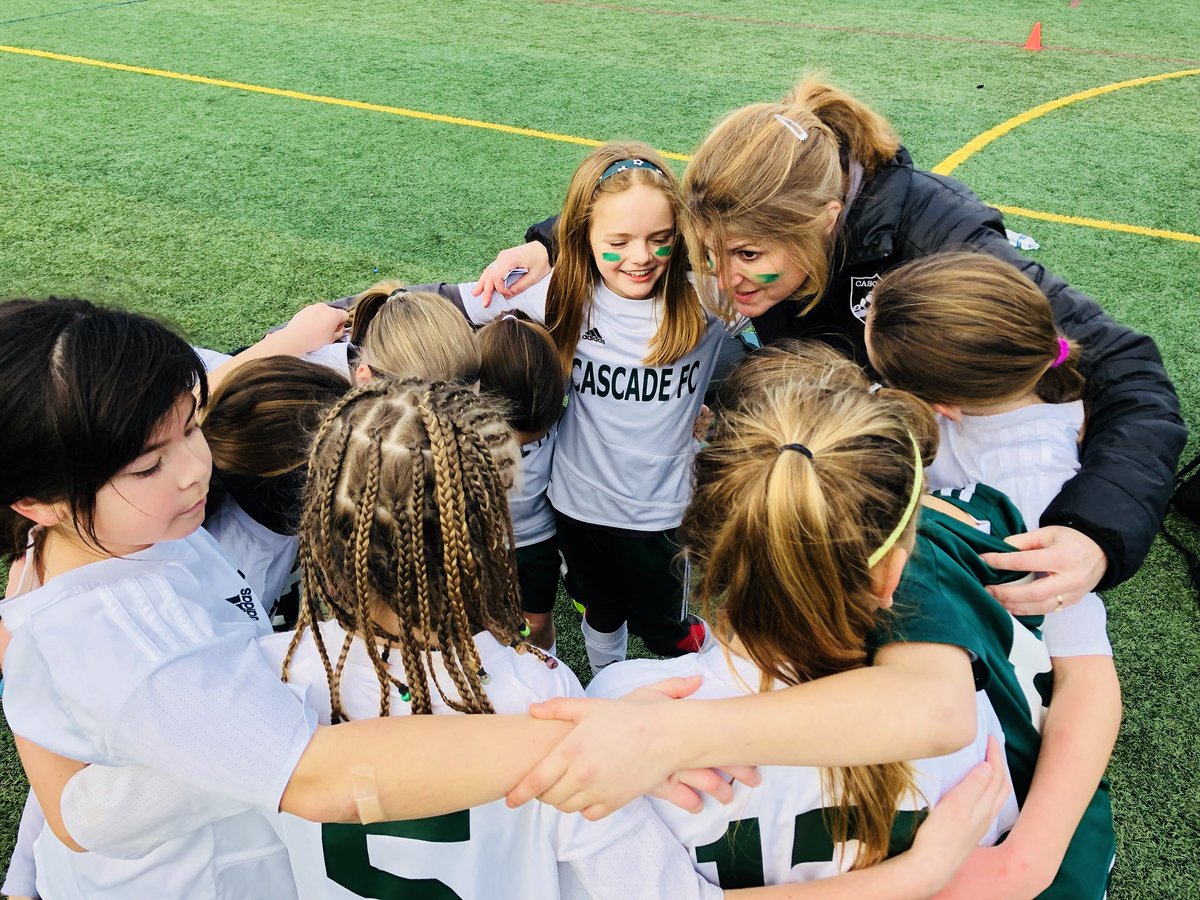 cfc_G08Green's tweet image. warrior paint for these warrior girls! 💪🏻⚽️ &amp;amp; a huge 8-2 win today too! 
#WeAreCascade