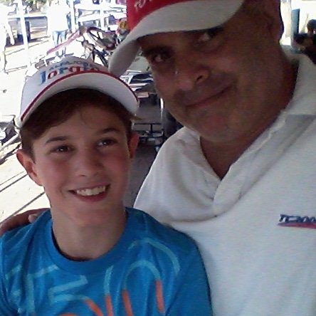 JulioCe66828482's tweet photo. @titobessoneok. Con Figgo Bessone Autodromo Galvez.#Rotax https://t.co/BPBzcLmu8f
