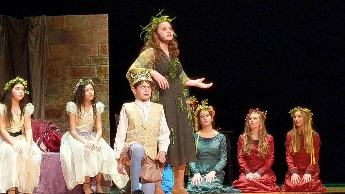 #Awkward moments- #hilarious. @BASDnortheast @BethlehemAreaSD #musical #OnceUponAMattress #BASDproud #northeastproud