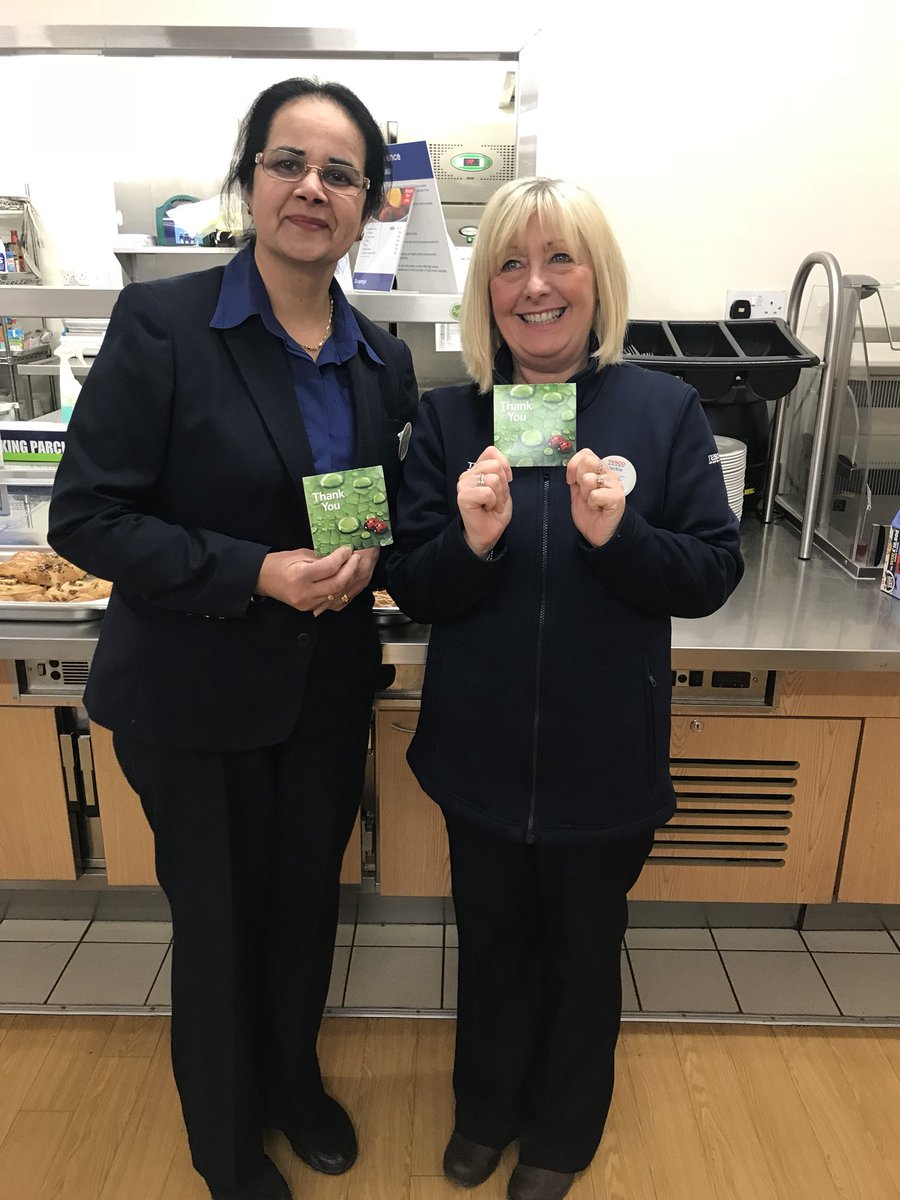Thank you to these lovely ladies preparing breakfast in our collegue room yesterday as the other colleagues couldn’t come to work due to snow..<a href="/HincJulita/">Julita Hinc</a> <a href="/tombaylis1993/">Tom Baylis</a>