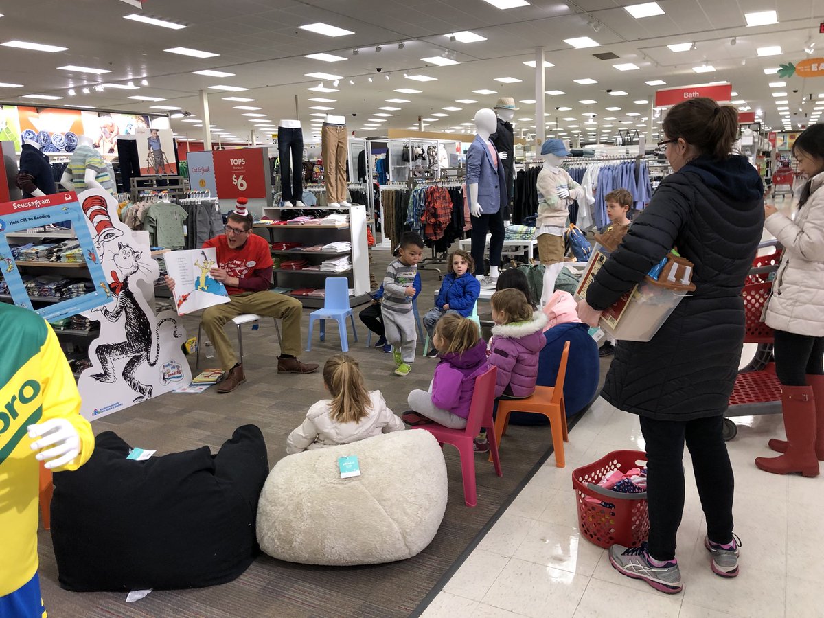CassieHerms's tweet photo. “You can find magic wherever you look sit back and relax all you need is a book” - Dr. Seuss  ETL Jeff showing off his Amazing Storytelling skills for 1151s Dr. Suess Event!! #DrSuess #HatsoffTarget #HappyBirthday https://t.co/DuTSk7Vv7A