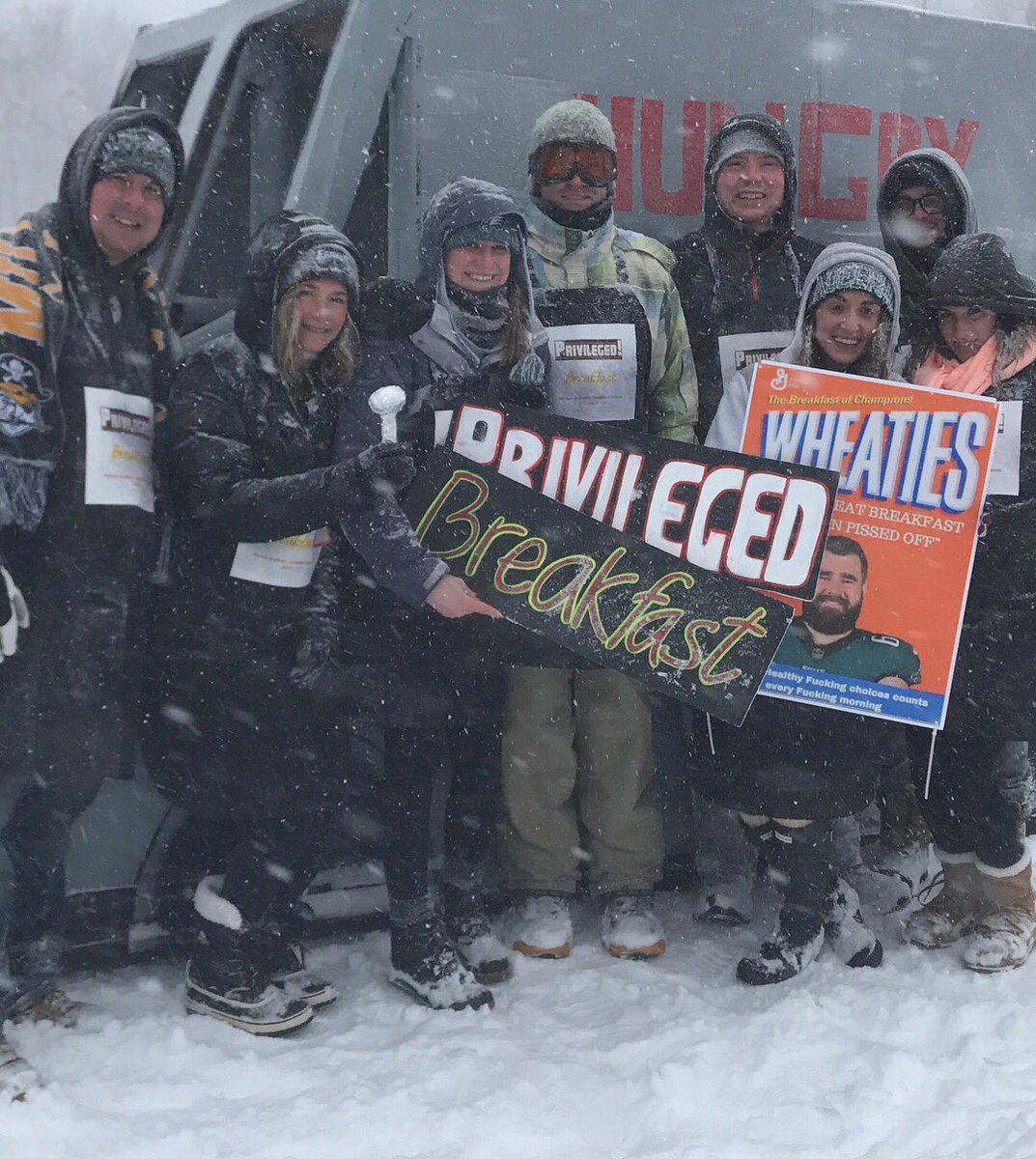 casewalsh16's tweet photo. #CardboardClassic #2018 https://t.co/dDEFfSFGUp