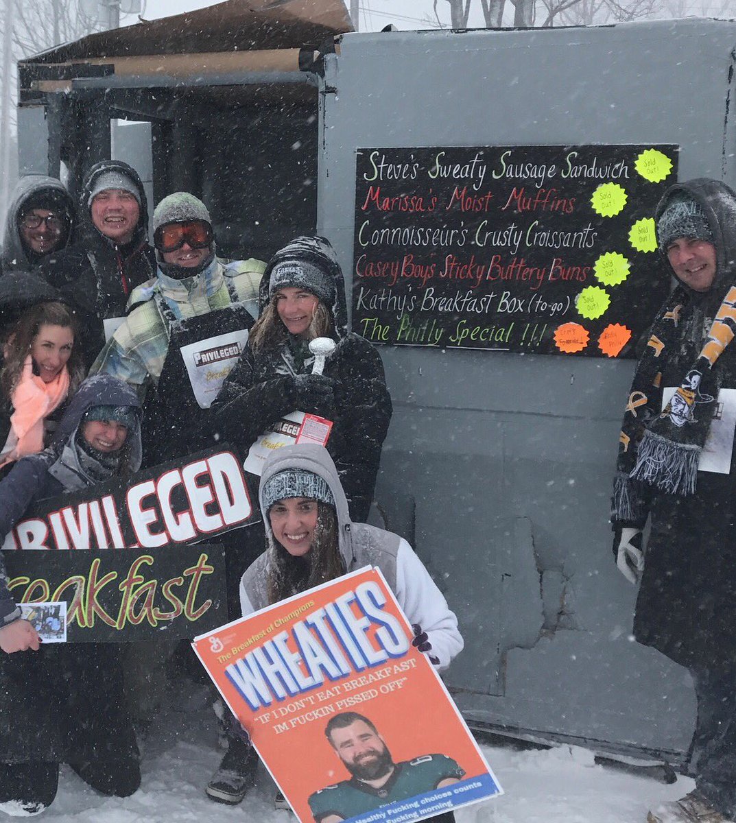 casewalsh16's tweet photo. #CardboardClassic #2018 https://t.co/dDEFfSFGUp