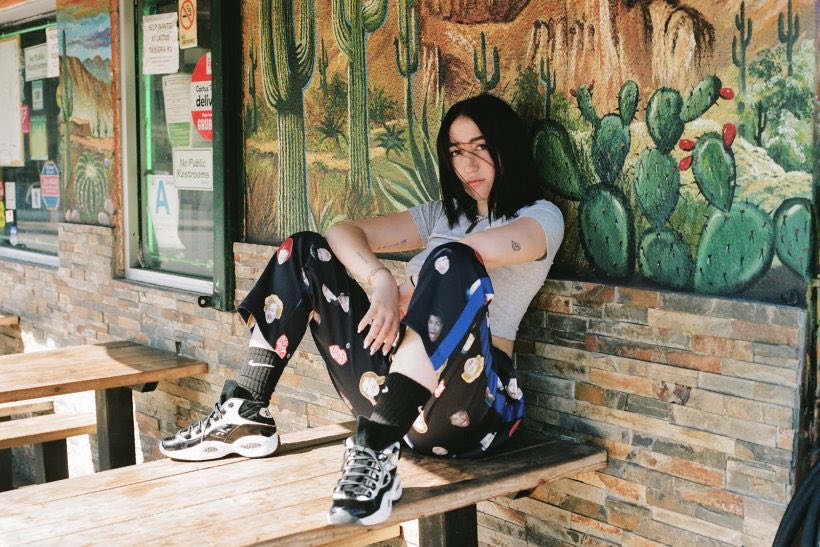 noahcyrus tweet picture