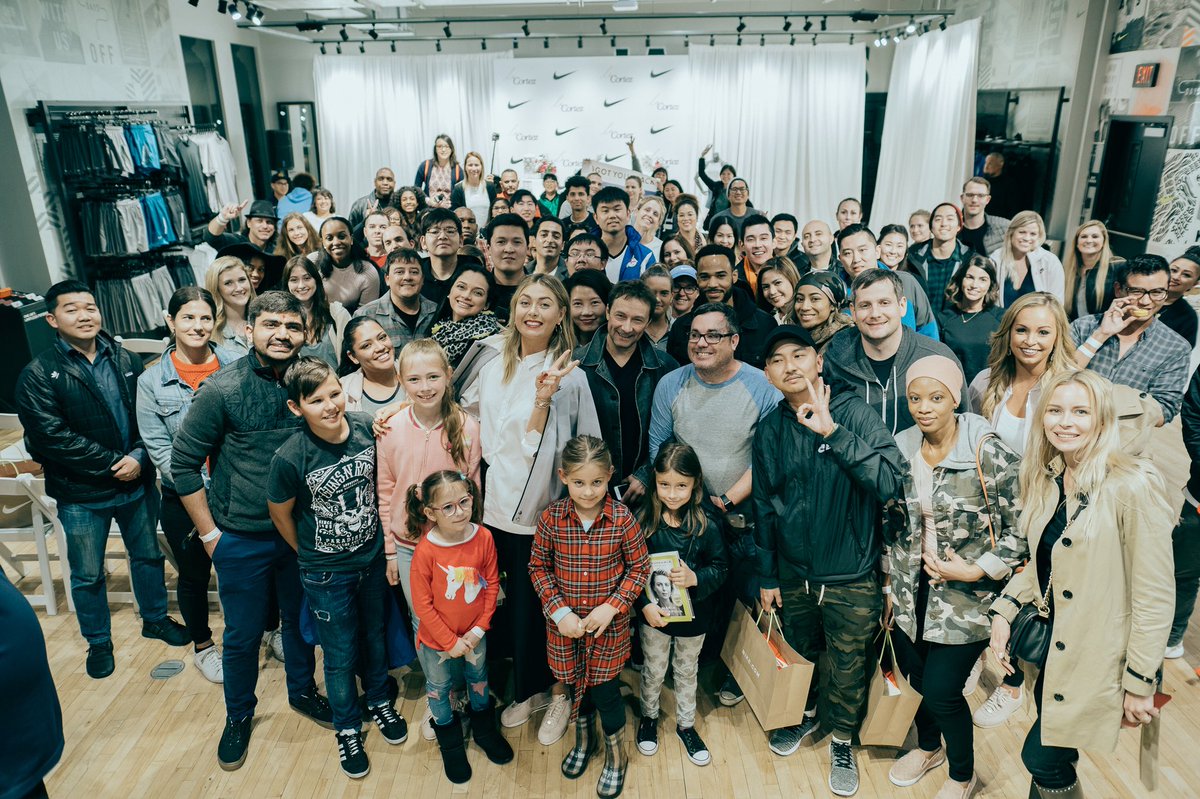 nike store the grove