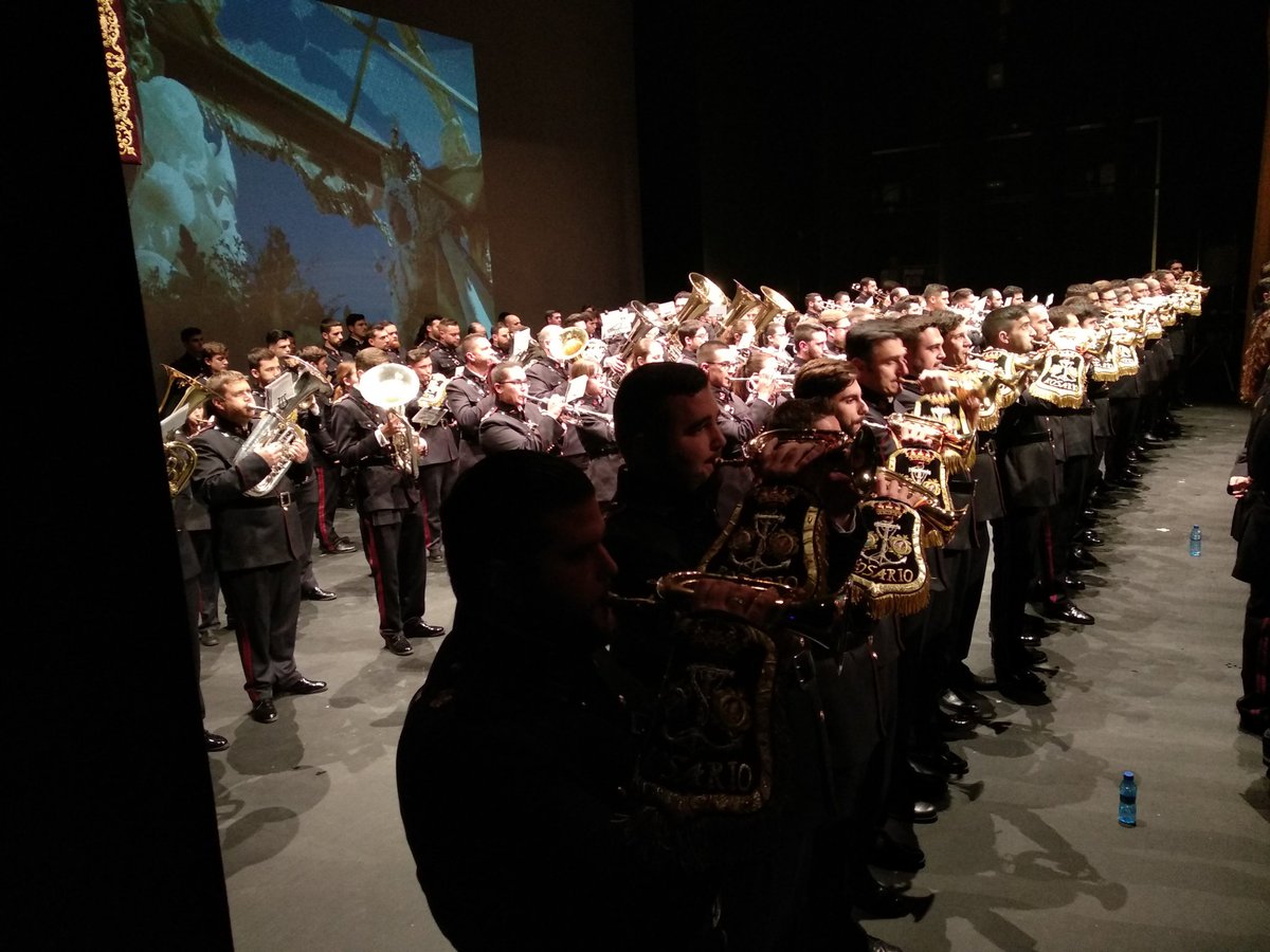 Los sones de <a href="/RosarioCadiz/">Rosario Cadiz</a> ya suenan en el interior del <a href="/teatroelsilo/">Teatro El Silo</a>.